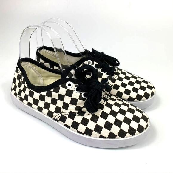 Charles Albert Shoes - NWT Women's Charles Albert Checkerboard Lace Up Canvas Sneaker Shoes 5/6